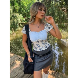 Floral Print Paneled Shirt Crop Top With Pleated Chest